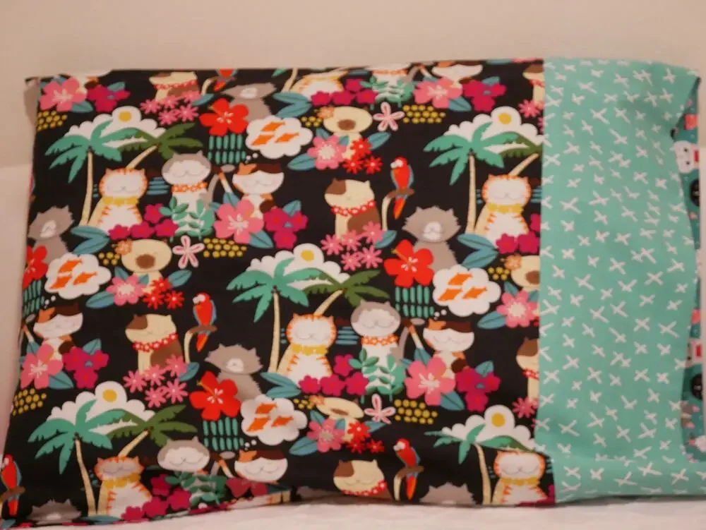 Handmade Hawaiian Cats Standard Set of Pillowcases, Alexander Henry Cotton